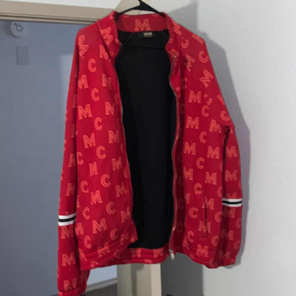 MCM JACKET 🔥